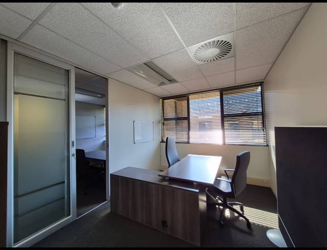 282M² OFFICE TO LET IN ROSEBANK